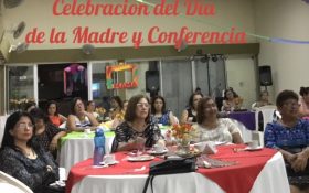 Celebración del Día de la Madre y Conferencia