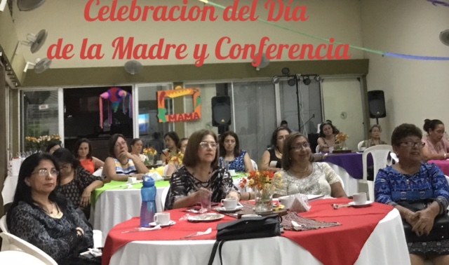 Celebración del Día de la Madre y Conferencia